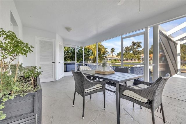 6723 AVENUE C, Sarasota, FL 34231