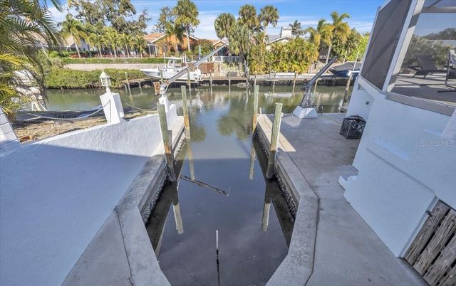 6723 AVENUE C, Sarasota, FL 34231