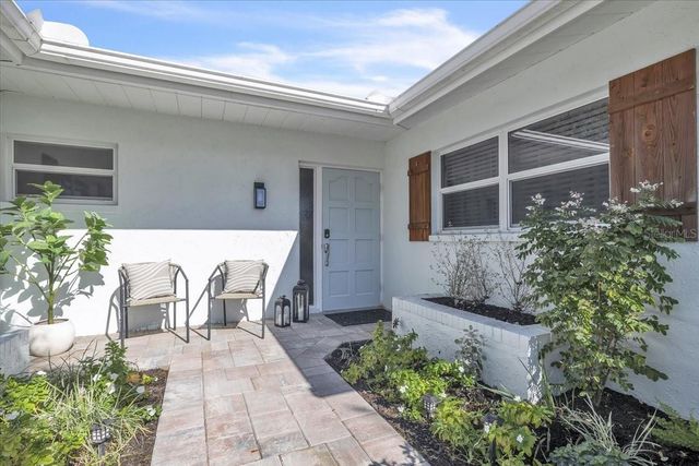 6723 AVENUE C, Sarasota, FL 34231