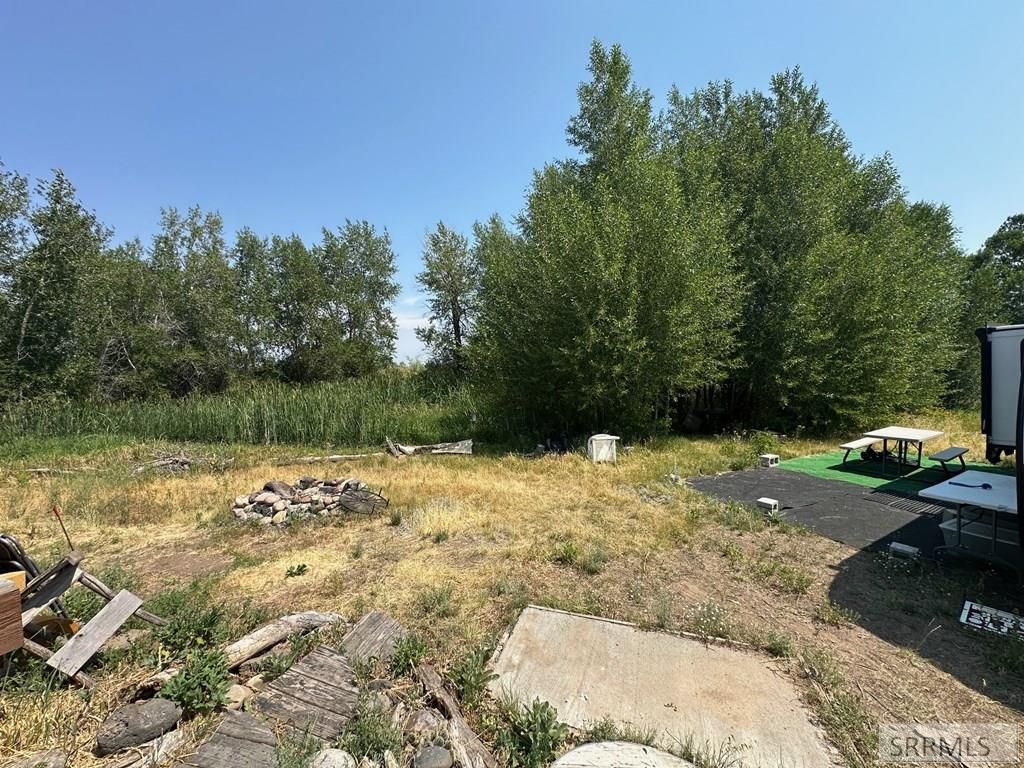 Image 21 of property listing at 3060 River Side Dr, Chester, ID 83421