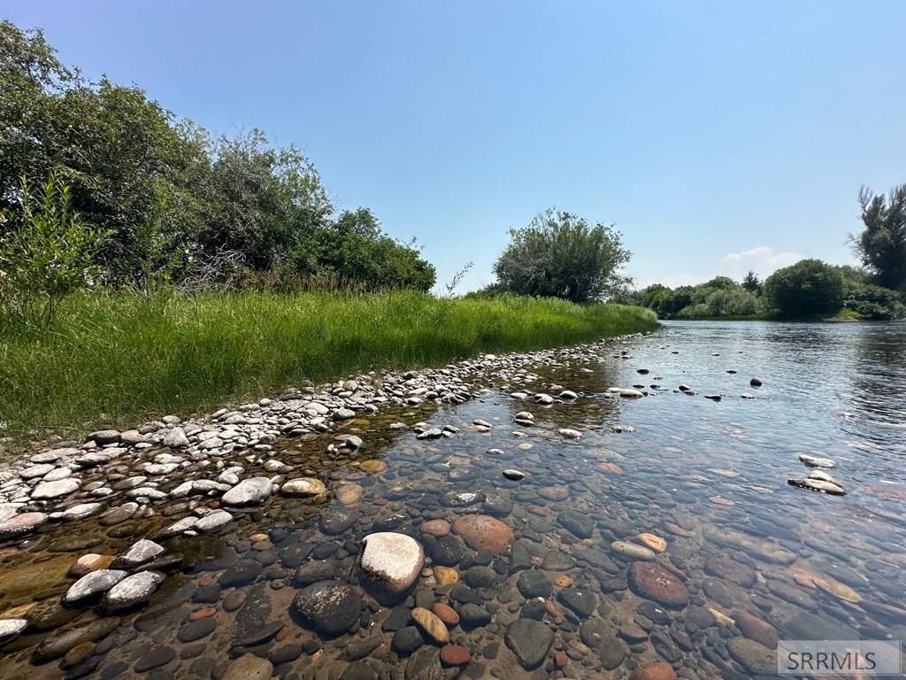 Image 32 of property listing at 3060 River Side Dr, Chester, ID 83421