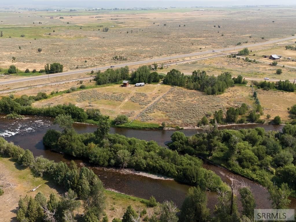 Image 8 of property listing at 3060 River Side Dr, Chester, ID 83421