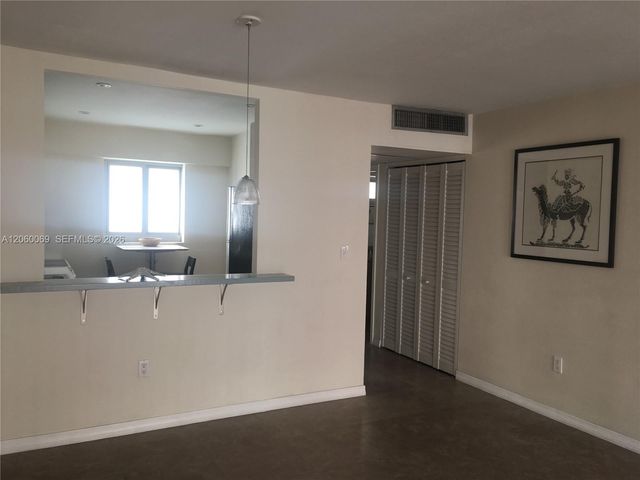 1025 Alton Road 504, Miami Beach, FL 33139