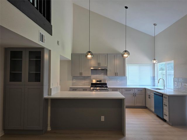 3434 Streamside Lane, Sugar Land, TX 77479