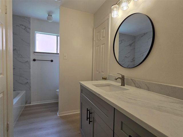 3434 Streamside Lane, Sugar Land, TX 77479