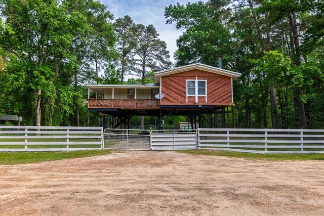 674 County Road 349, Cleveland, TX 77327