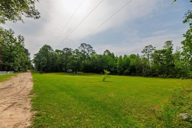 674 County Road 349, Cleveland, TX 77327
