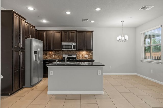1001 Zodiac LN 38, Round Rock, TX 78665