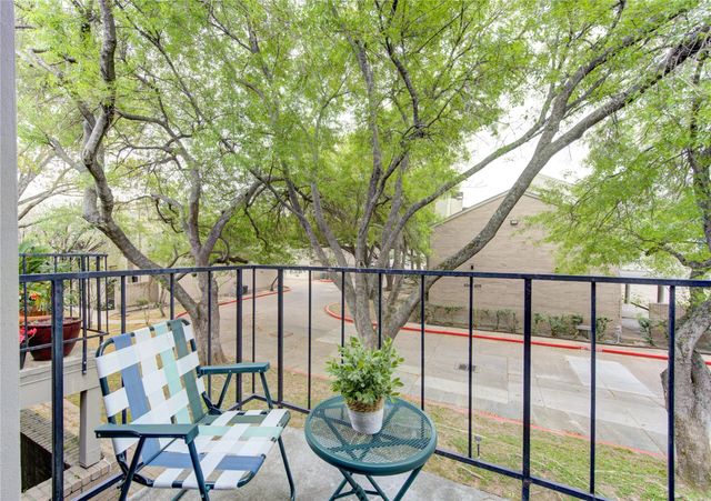 10811 Richmond Avenue 50, Houston, TX 77042