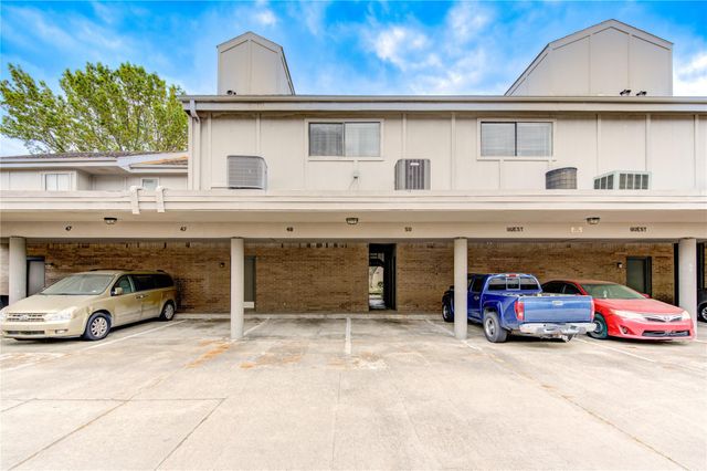 10811 Richmond Avenue 50, Houston, TX 77042