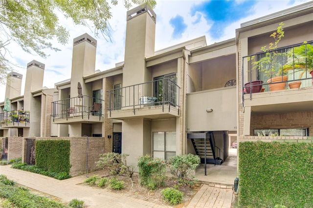 10811 Richmond Avenue 50, Houston, TX 77042