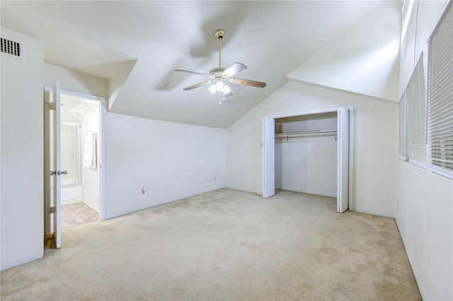 10811 Richmond Avenue 50, Houston, TX 77042