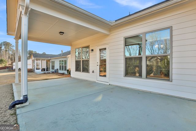 324 Elkins Place, Peachtree City, GA 30269