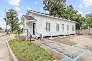 1210 Kaliste Saloom Road, Lafayette, LA 70508