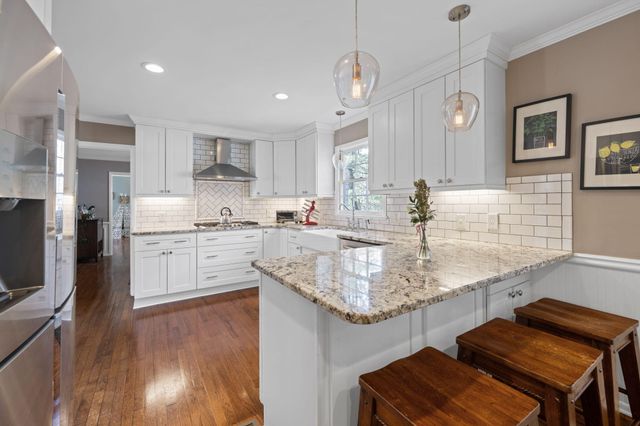 91 Carriage Hill, Signal Mountain, TN 37377