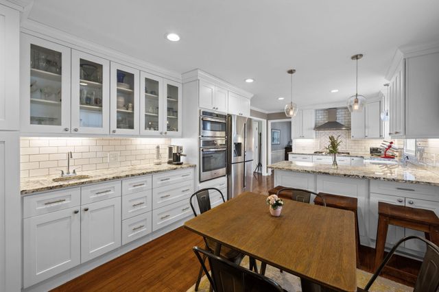 91 Carriage Hill, Signal Mountain, TN 37377