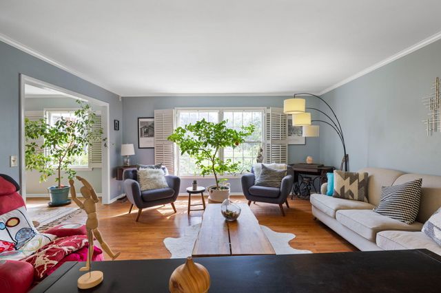 91 Carriage Hill, Signal Mountain, TN 37377