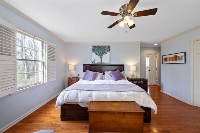 91 Carriage Hill, Signal Mountain, TN 37377