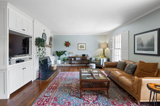 91 Carriage Hill, Signal Mountain, TN 37377