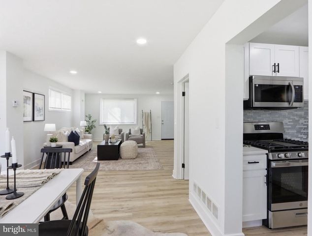 8653 HOERNER AVE, Parkville, MD 21234