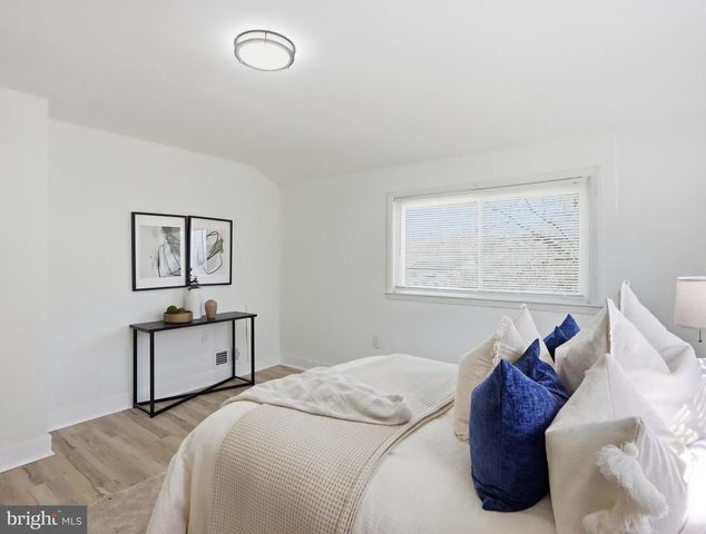 8653 HOERNER AVE, Parkville, MD 21234