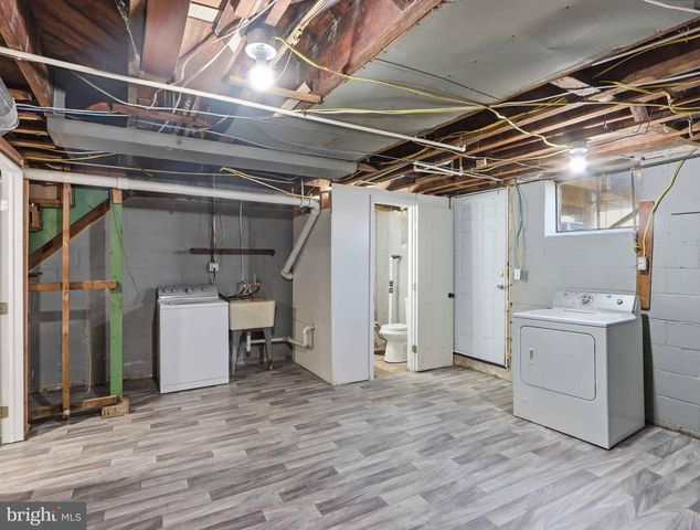 8653 HOERNER AVE, Parkville, MD 21234