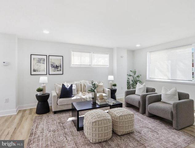 8653 HOERNER AVE, Parkville, MD 21234