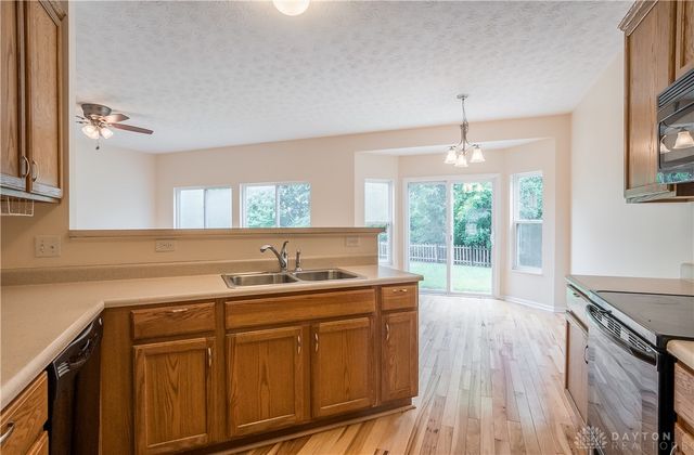 2880 Manor Court, Troy, OH 45373