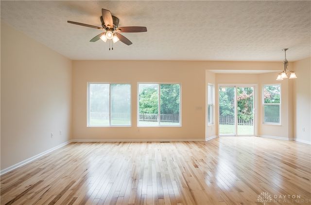 2880 Manor Court, Troy, OH 45373