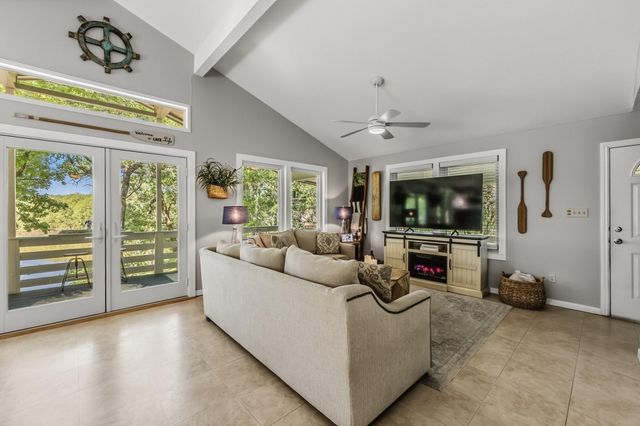 101 Tony Lane, Huntsville, TX 77320