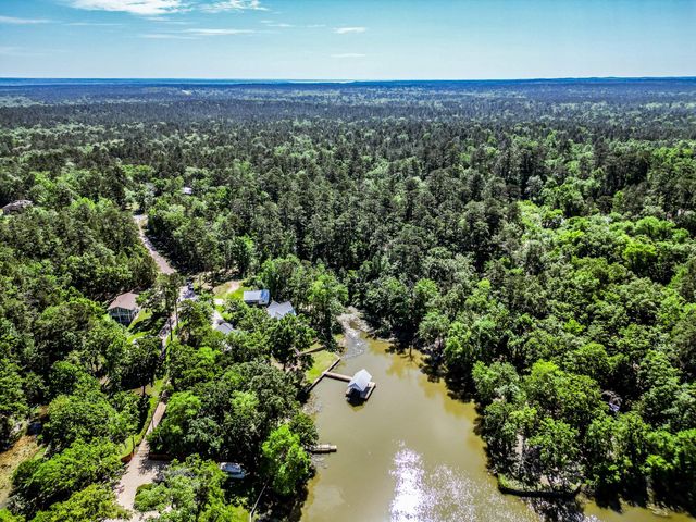 101 Tony Lane, Huntsville, TX 77320