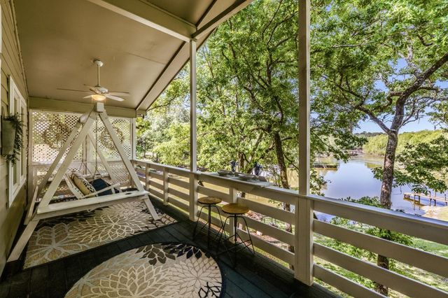 101 Tony Lane, Huntsville, TX 77320