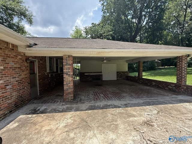 7620 Charlotte Drive, Huntsville, AL 35802