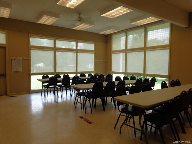 26 Dorset Court A, Yorktown Heights, NY 10598