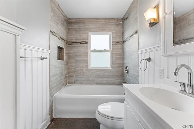 106 Orwood Place, Syracuse, NY 13208