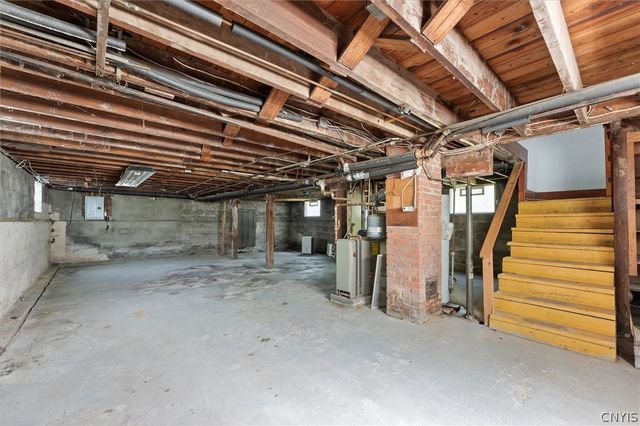 106 Orwood Place, Syracuse, NY 13208