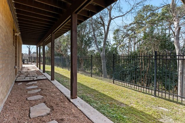 1846 Stacy Crest, Houston, TX 77008