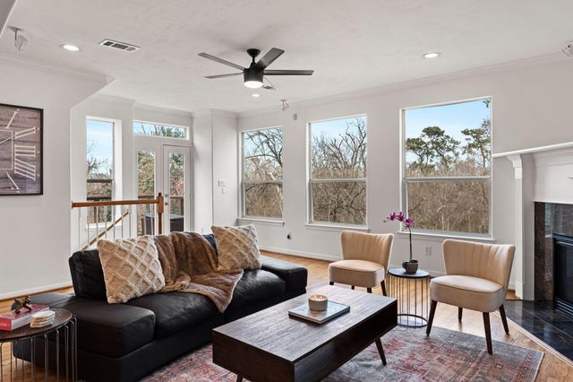 1846 Stacy Crest, Houston, TX 77008