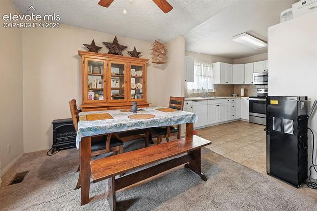 36 Wheatridge Drive, Pueblo, CO 81005