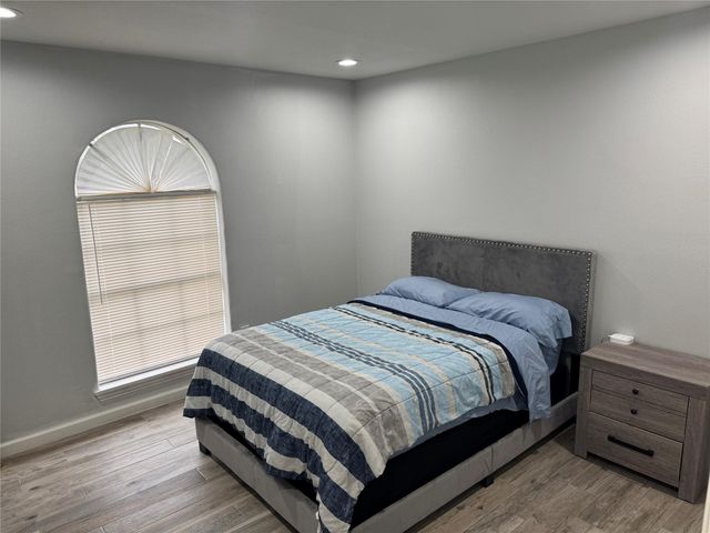 11514 Camphorwood Drive, Houston, TX 77089