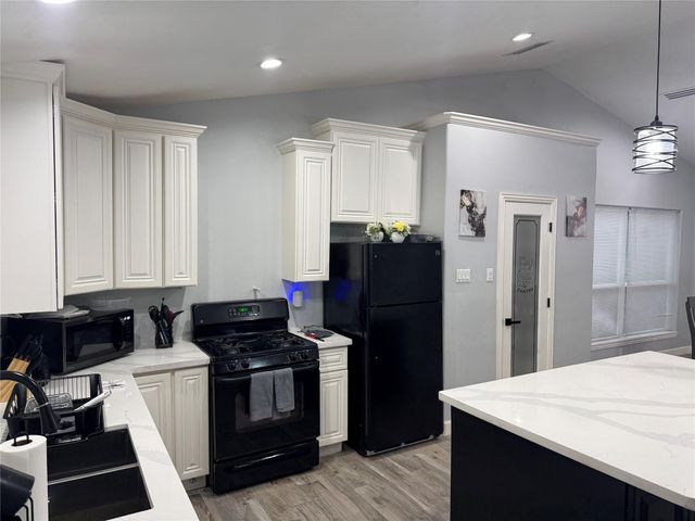 11514 Camphorwood Drive, Houston, TX 77089