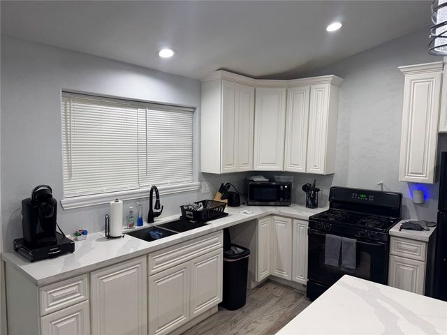 11514 Camphorwood Drive, Houston, TX 77089