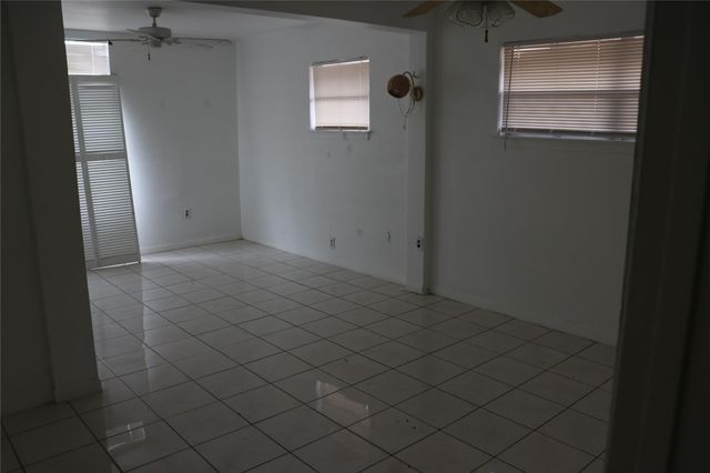 4734 Otterbury Drive, Houston, TX 77039