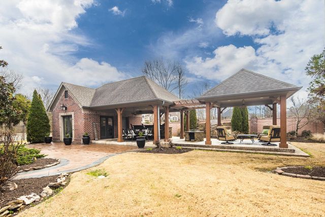 269 N MONTEREY FARMS CV, Collierville, TN 38017