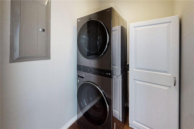 305 Holleman Drive E 1701, College Station, TX 77840