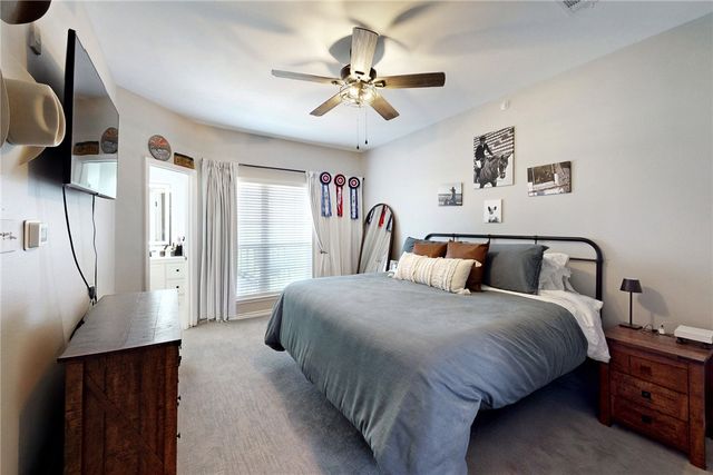 305 Holleman Drive E 1701, College Station, TX 77840