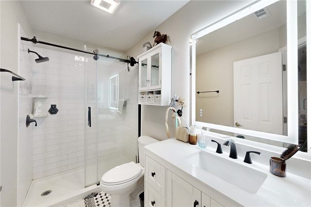 305 Holleman Drive E 1701, College Station, TX 77840