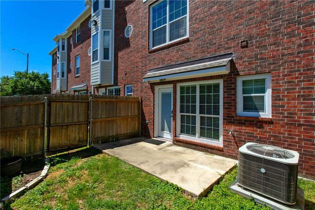 305 Holleman Drive E 1701, College Station, TX 77840