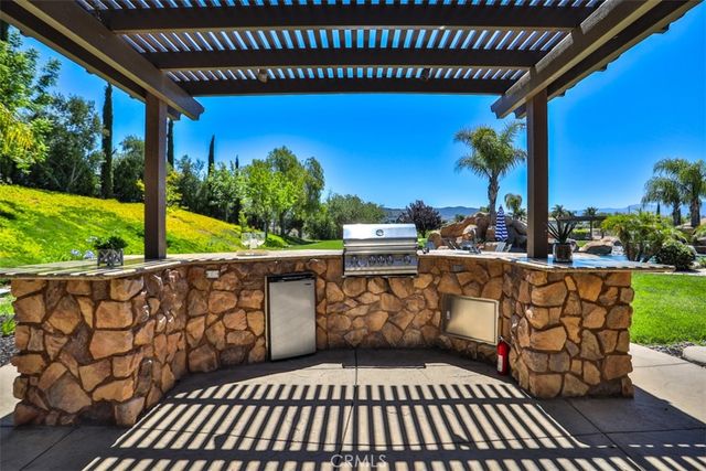 39520 Colleen Way, Temecula, CA 92592