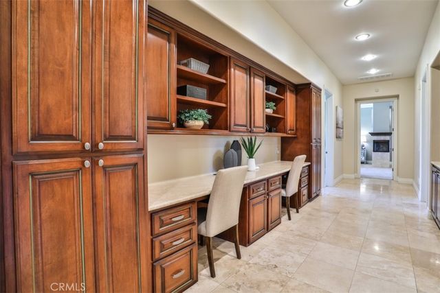 39520 Colleen Way, Temecula, CA 92592